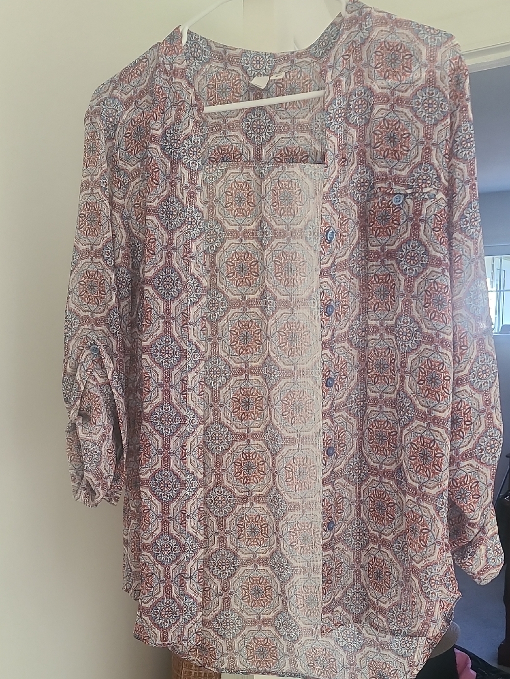 Kut from the Kloth Printed Button-Front Blouse in Rust, Blue and Cream